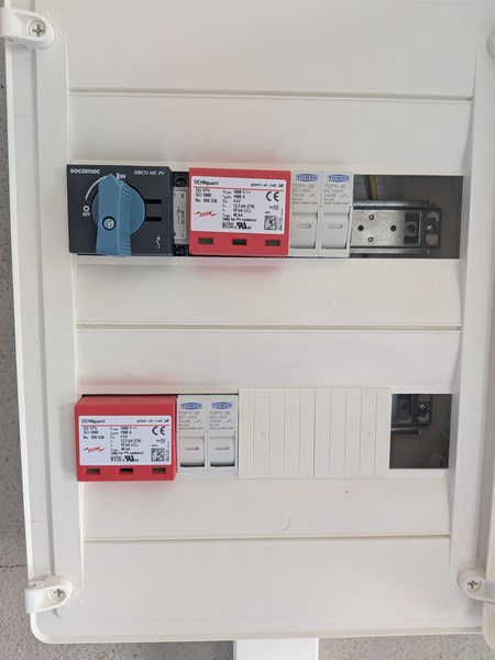 Panneaux Jinko Solar et onduleur Deye avec secours à Alcúdia - Photo 2
